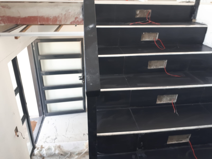 4 Bedroom Property for Sale in Sandown Western Cape